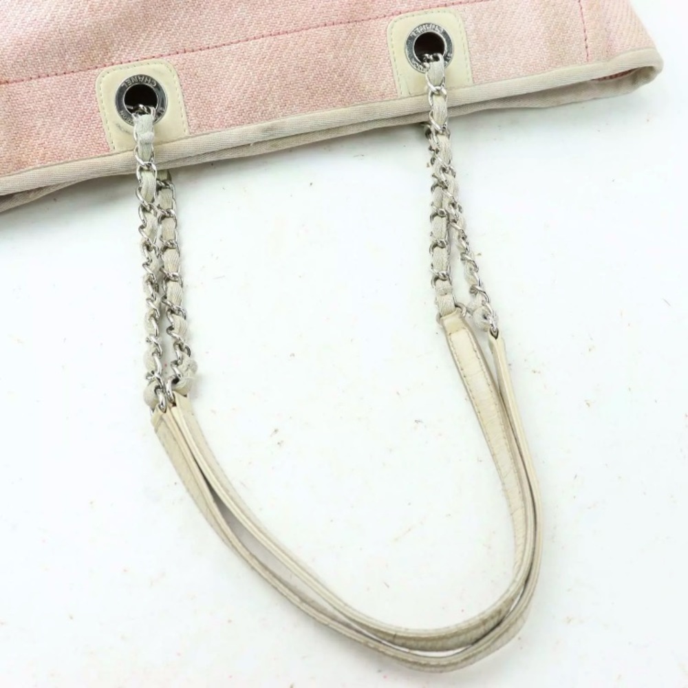 Chanel pink Deauville bag - Picture 5 of 8